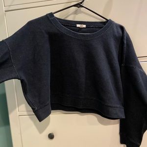 Cropped sweater